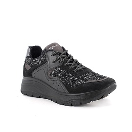 IGI, кроссовки